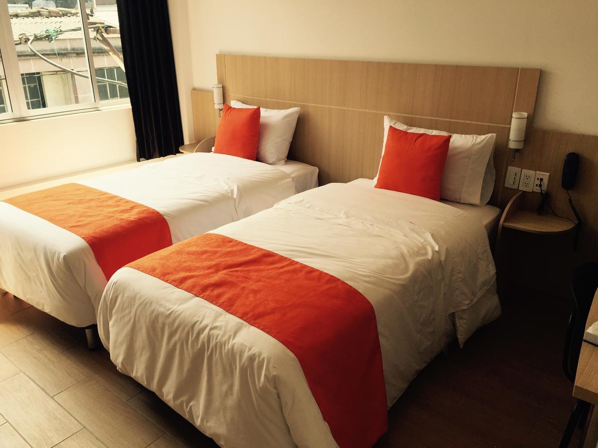 Hotel Granada Plaza Manizales Buitenkant foto